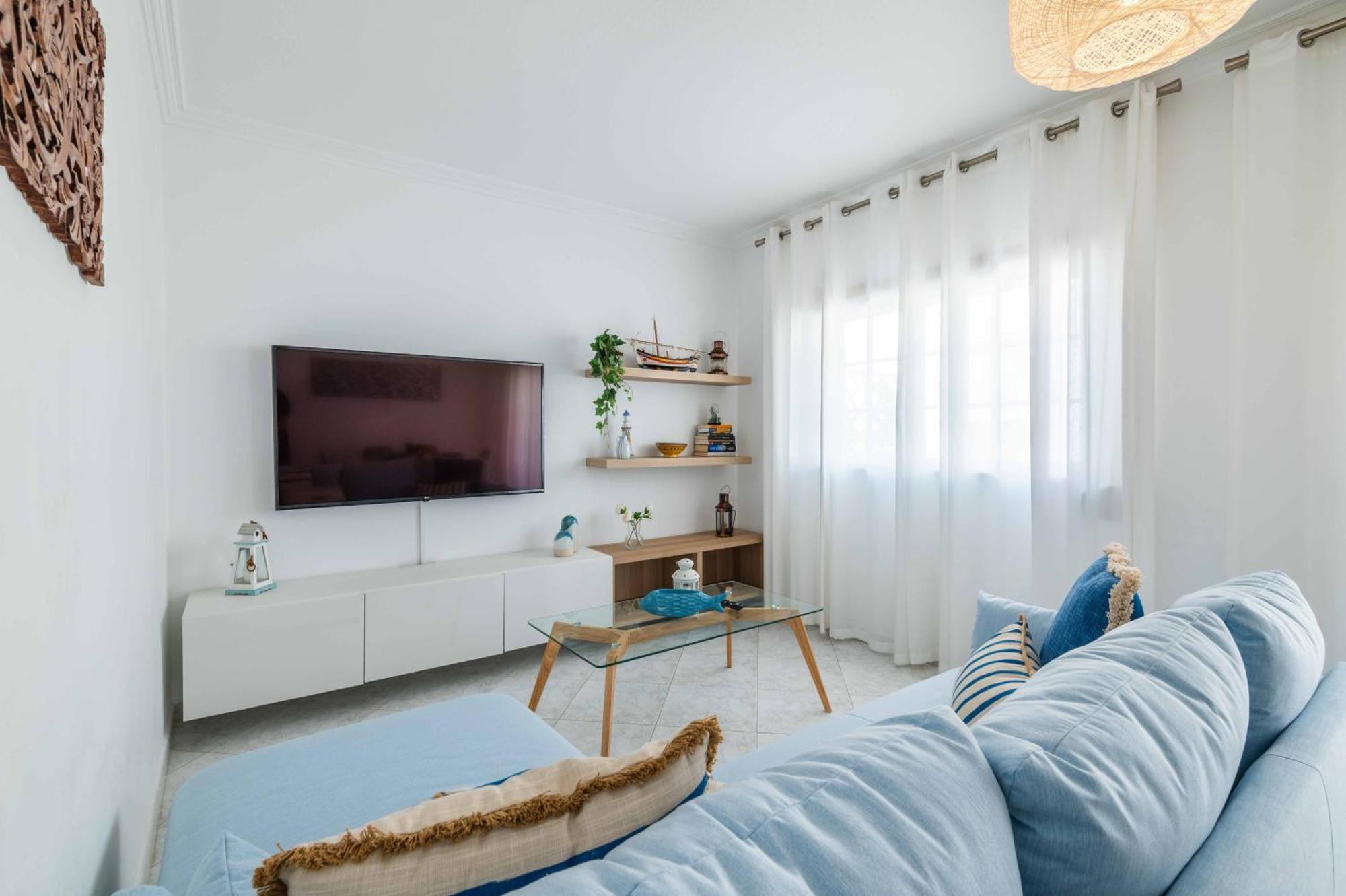 Apartament Flat With Ac, Wifi, Netflix, Balcony - 3 Min From The Beach Armação de Pêra Zewnętrze zdjęcie